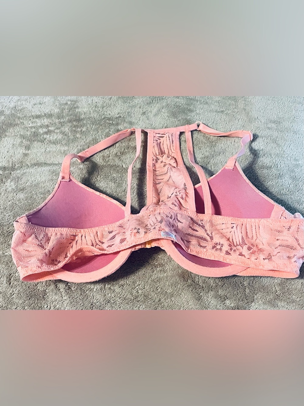 Victoria's Secret PINK Light Pink Lace Bra Set - Picture 2 of 6